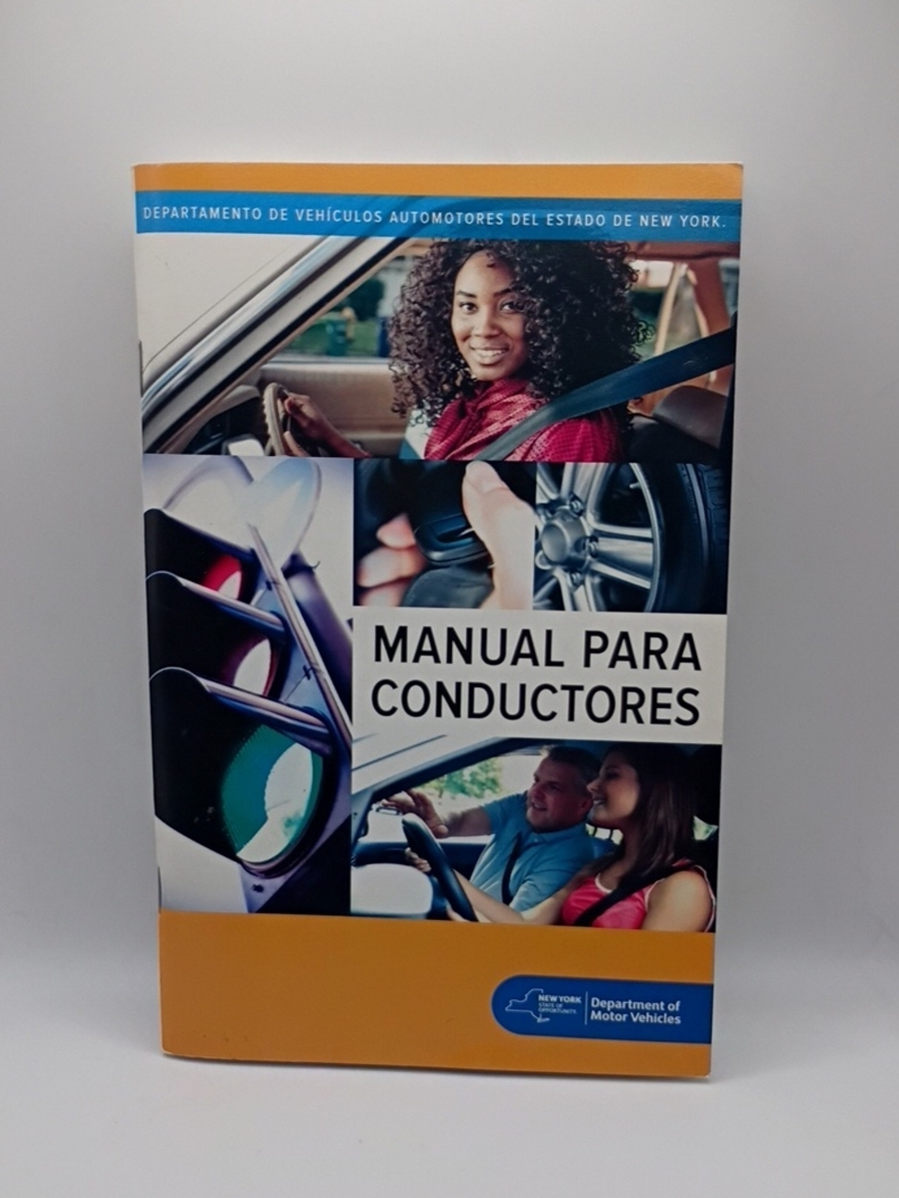 Manual Para Conductores - Yellow Cover (Department of Motor Vehicles)